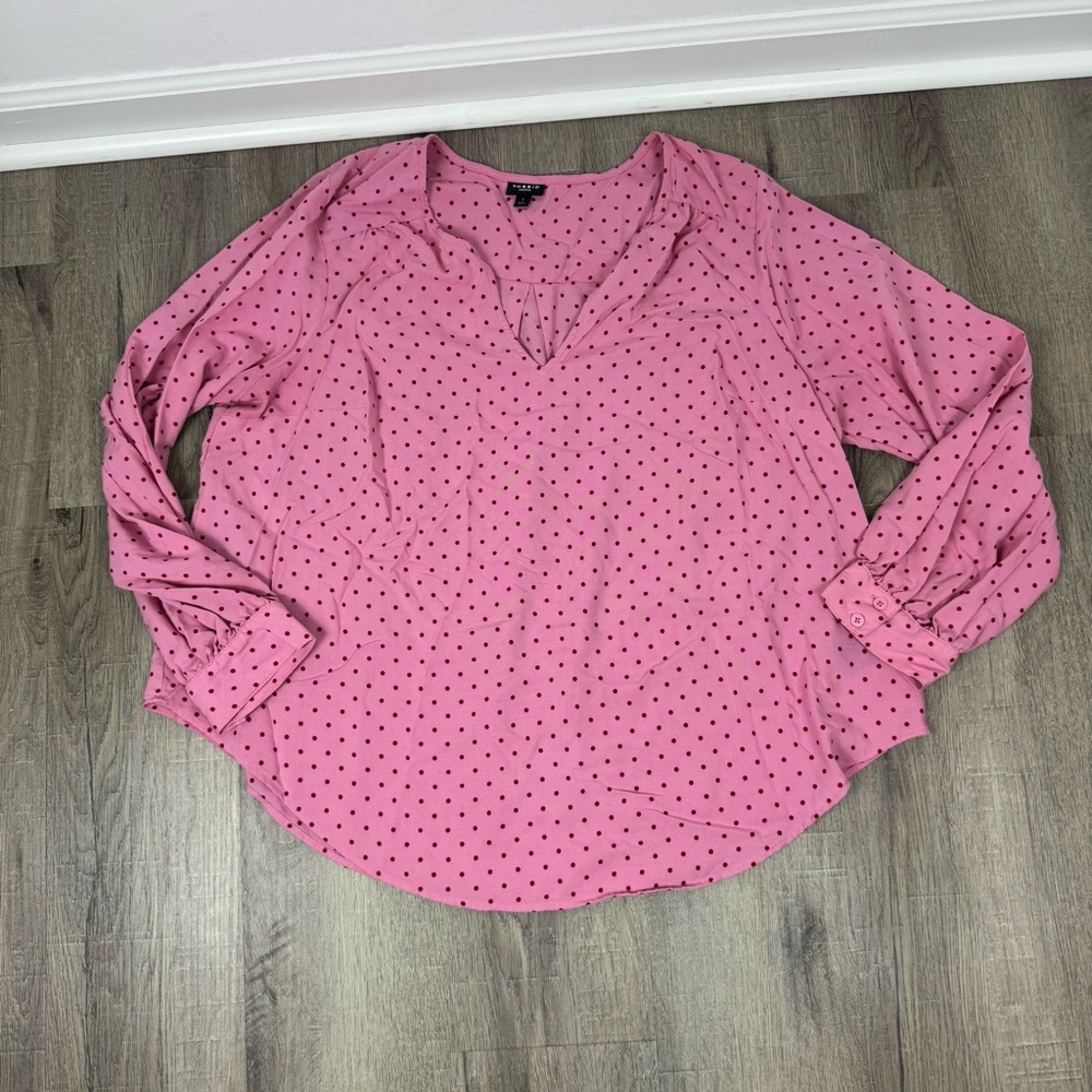 Torrid Harper Blouse Pink Polka Dot Size 1 (14-16) Flowy Top Workwear Office